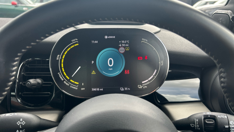 MINI Hatchback 135kW Cooper S Level 3 33kWh 3dr Auto Electric Hatchback